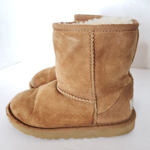 UGG Classic 5251T Toddler Size 12 Brown Boots